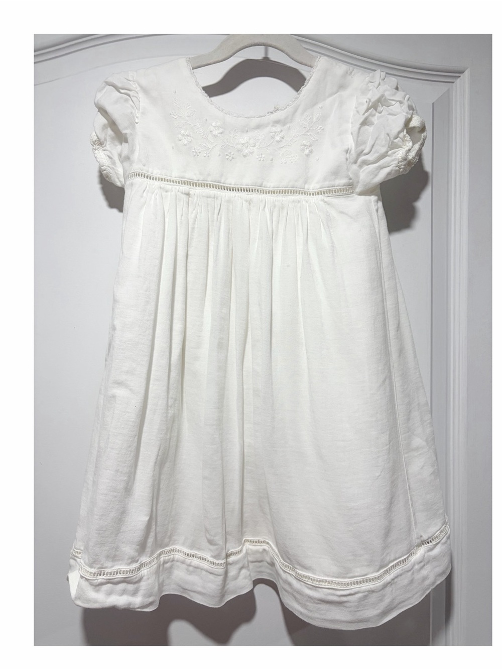 Pure Baby Embroidered Puff-Sleeve Kids Dress in size 4T girls